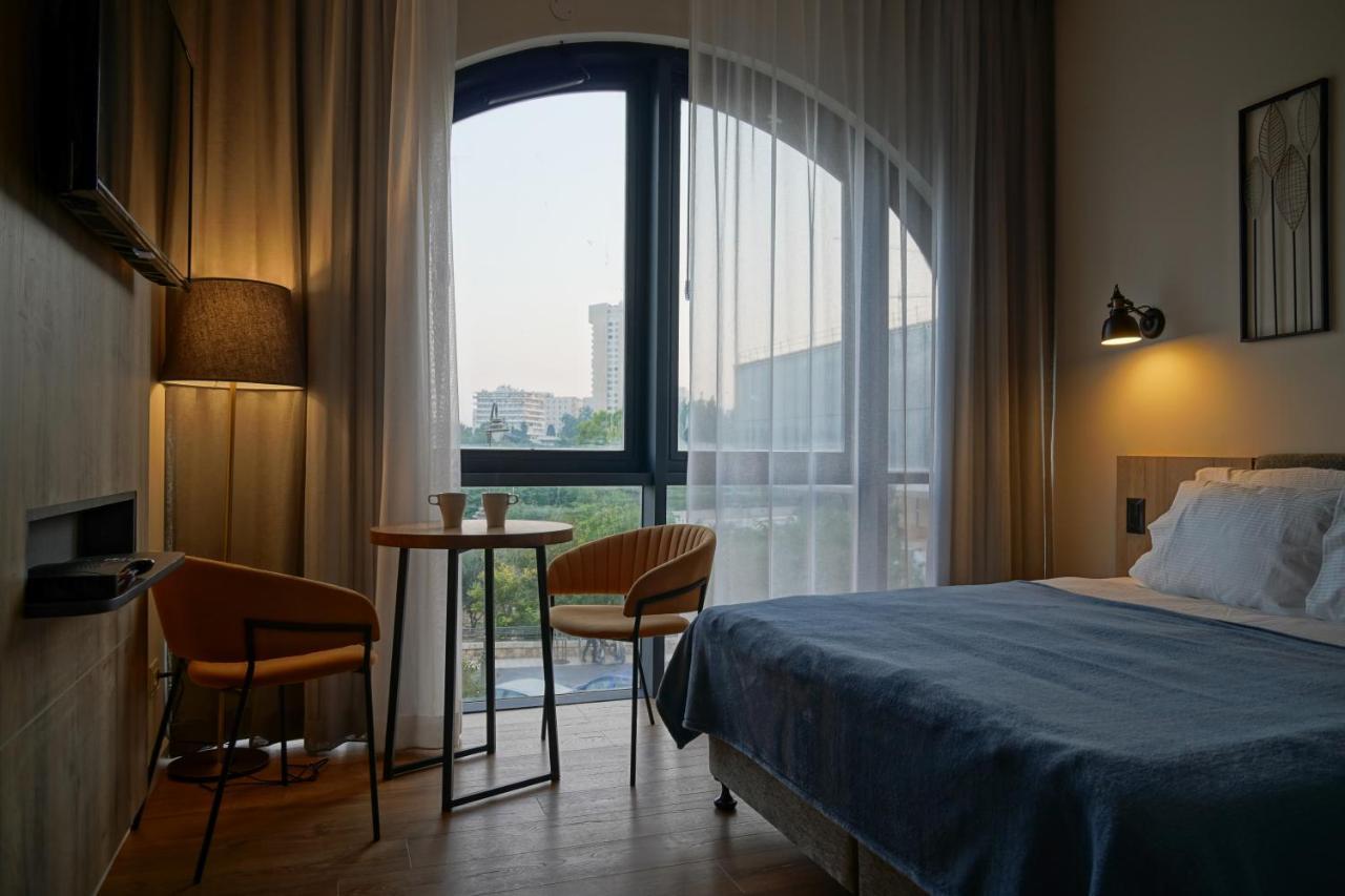 Apartique Hotel Jerusalem Exteriör bild