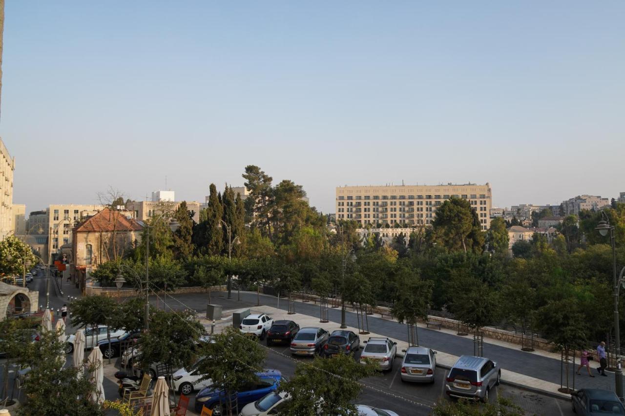 Apartique Hotel Jerusalem Exteriör bild