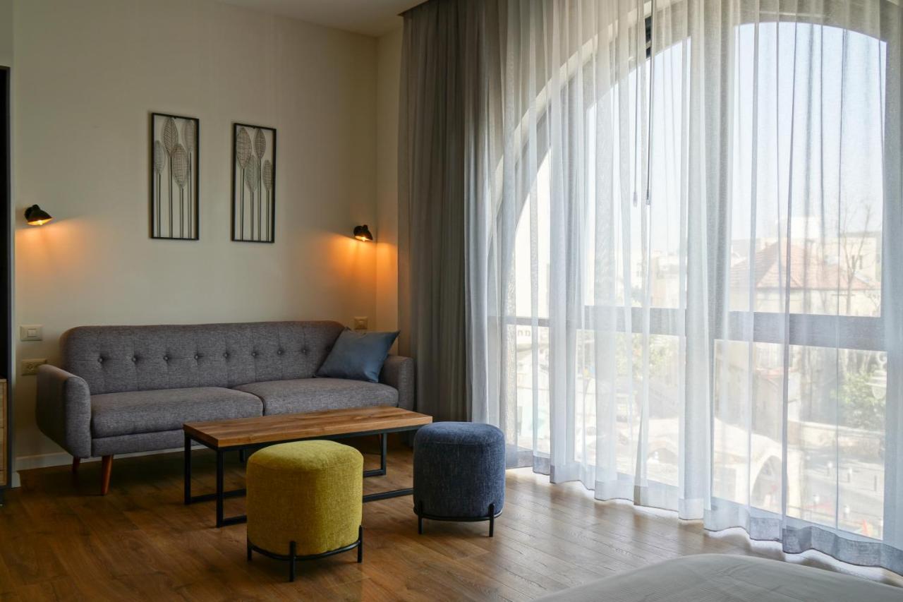 Apartique Hotel Jerusalem Exteriör bild